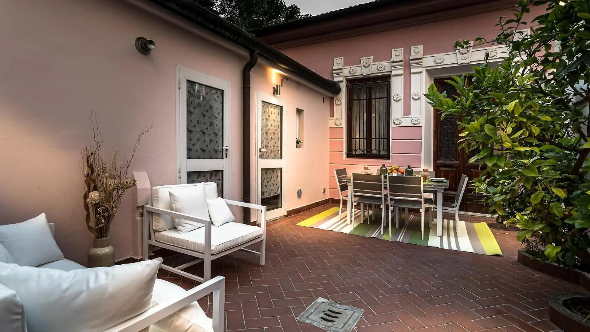 Villa Paola House Close To The Beach In Viareggio